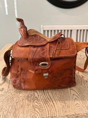 Vintage Handcrafted Brown Leather Saddle-Style Shoulder Bag